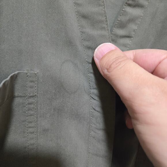 Chico’s Olive Button Front Utility Shirt Women’s Size 2 - Picture 3 of 10